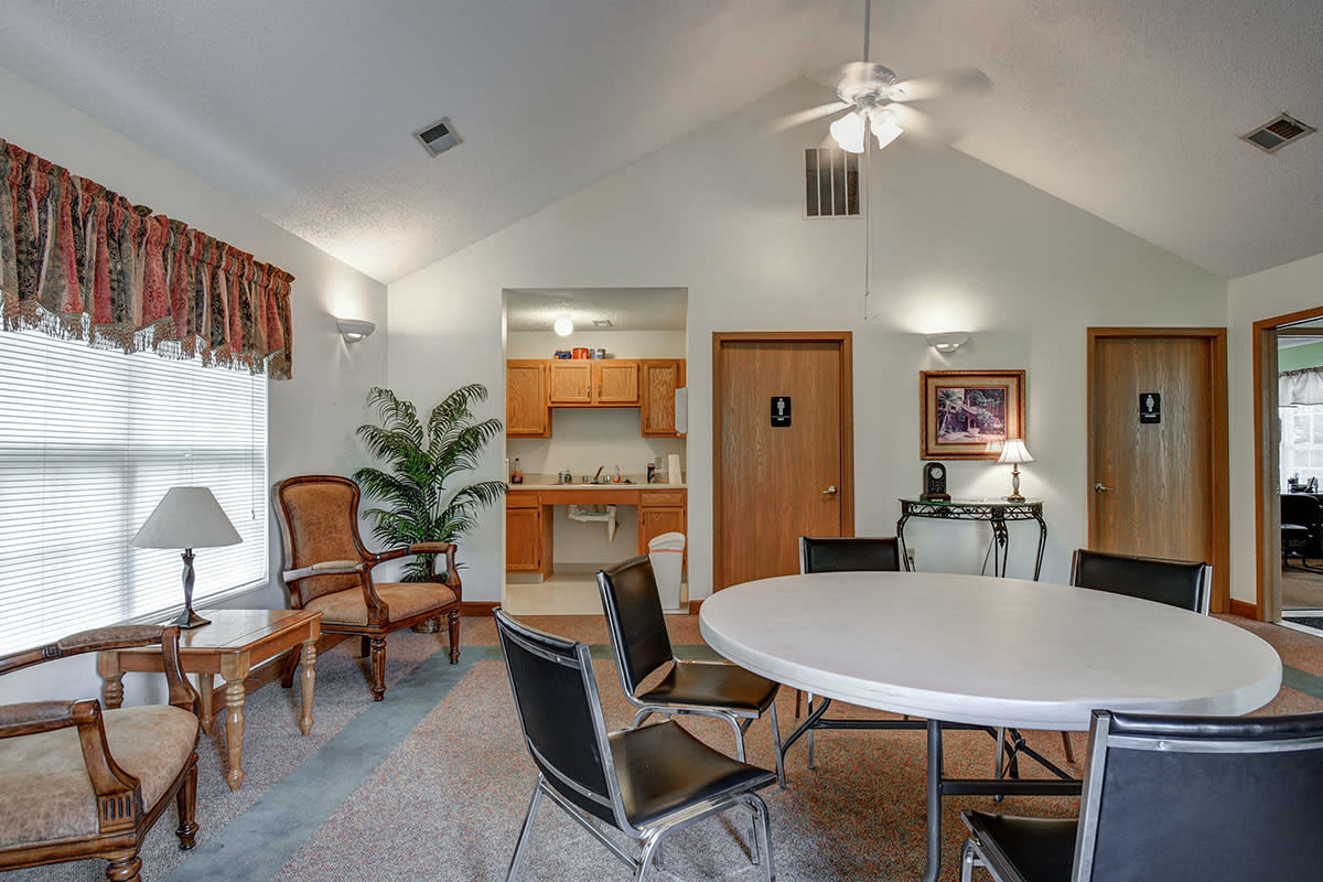 Photos and Video of Oakmont Greene I in Mt. Hope, WV